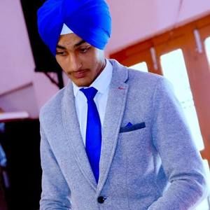 Meet your Posher, Sharan